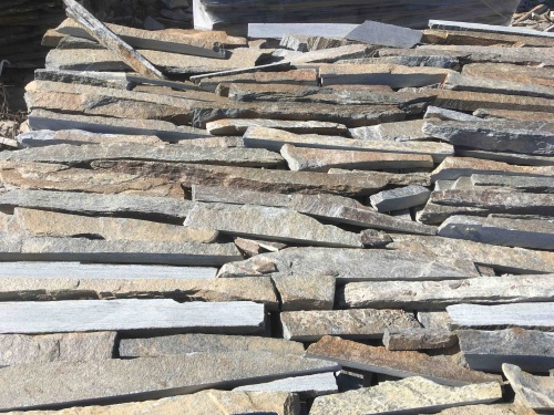 Горбушка златолит мультиколор для облицовки купить в Кирове