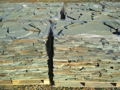 Плитняк златолит зелёный для цоколя, отмостки купить в Кирове