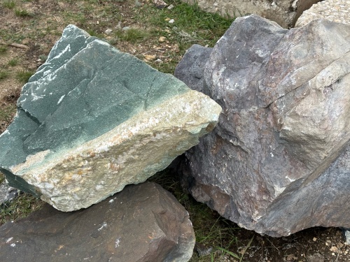 Камни для ландшафтного дизайна зелёные 10-60 килограмм купить в Кирове