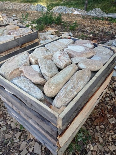 Златолит жёлтый, жёлто-зелёный глыбки и валуны для ланшафтного дизайна купить в Кирове