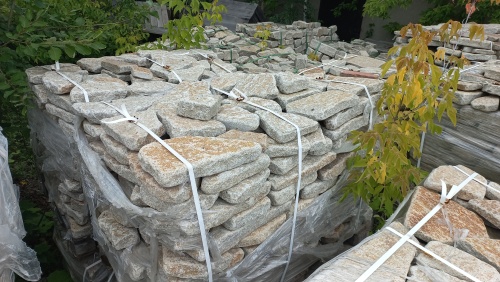 Гранитный плитняк галтованный для парковки купить в Кирове