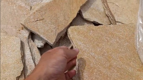 Плитняк златолит жёлтый золотистый для фасада 1,5-3см купить в Кирове