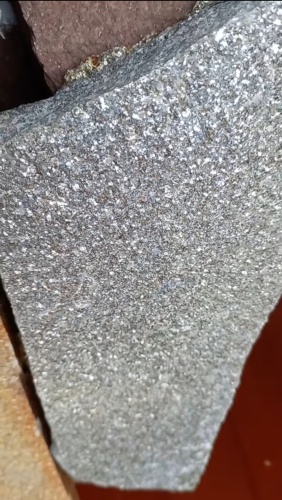 Плитняк златолит серебристый для цоколя, отмостки купить в Кирове