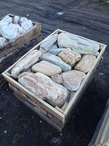 Златолит жёлтый, жёлто-зелёный глыбки и валуны для ланшафтного дизайна купить в Кирове